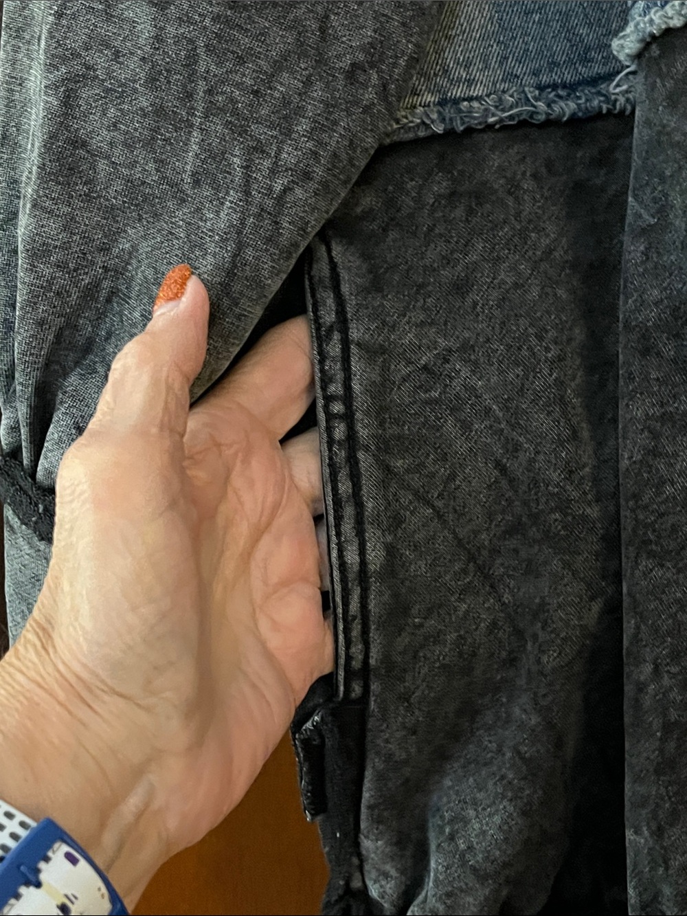 Oli & Hali Oversized Washed Black Fabric/Blue Denim Hooded Jacket w/Pockets - Picture 15 of 16